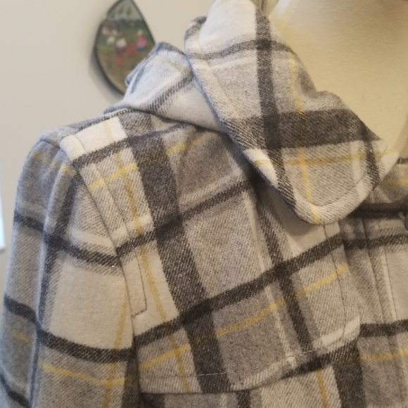 Old Navy Wool hooded blend Coat - Picture 4 of 11